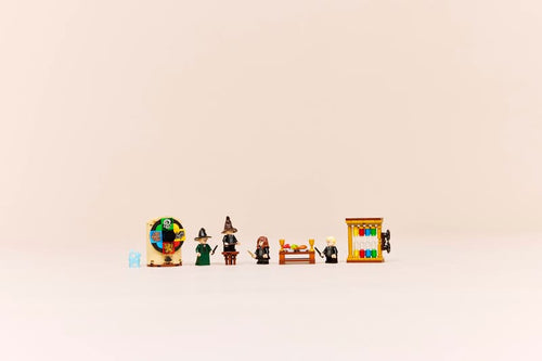 Lego Hogwarts™ Castle: Sorting Hat™ Ceremony