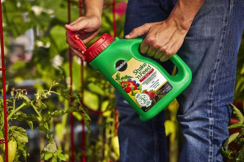 Miracle-Gro® Shake 'n Feed® Tomato, Fruit & Vegetable Plant Food